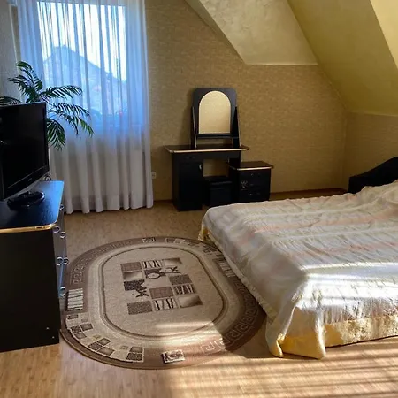 호텔 атлант 후스트