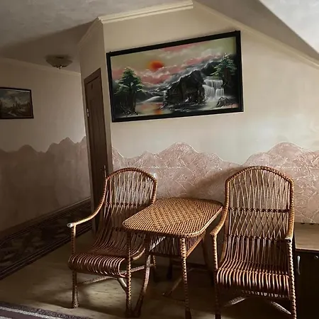 атлант * Khust